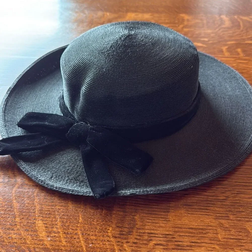 Vintage Black‎ Finely Woven Straw Hat With Black Velvet Bow Women’s Size Small - Picture 6 of 13
